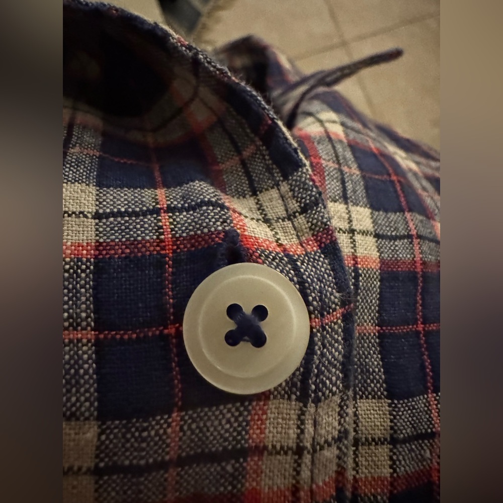 Les Coyotes Des Paris Plaid Linen Cropped Tie Front Shirt - Blue and Red, Small - Picture 7 of 7